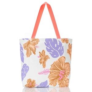 NWT Aloha Collection reversible tote
In Papeete Ube